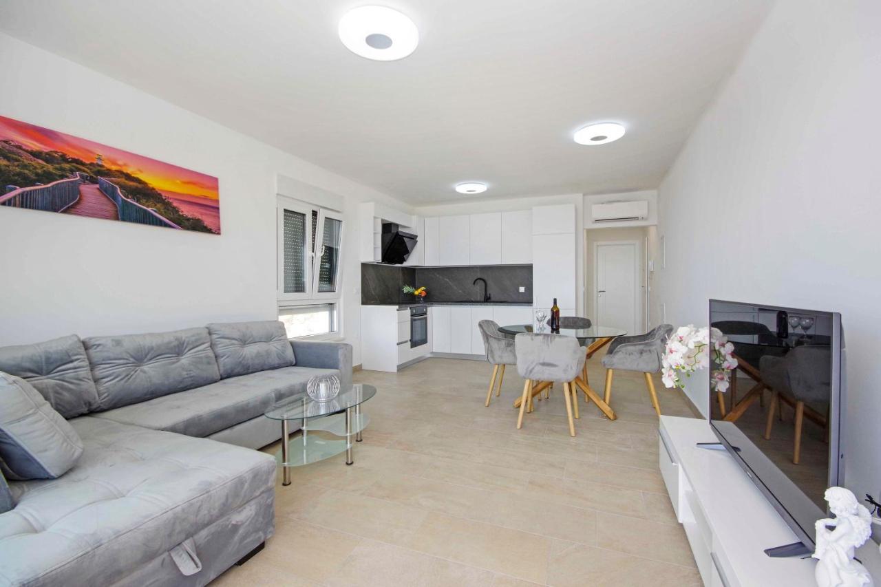 Sunset Apartments Makarska Exterior photo